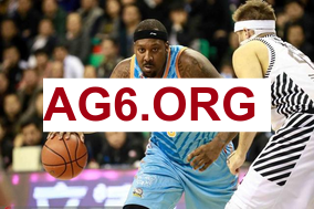 记者：东契奇又胖回去了 他防守似雕像 防持球人一动不动缺乏拼劲